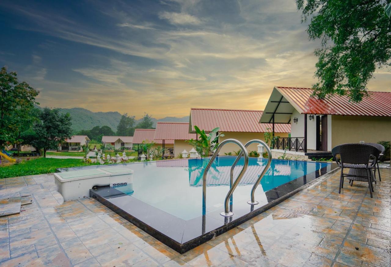 Ninad Homestays Karjat Kültér fotó