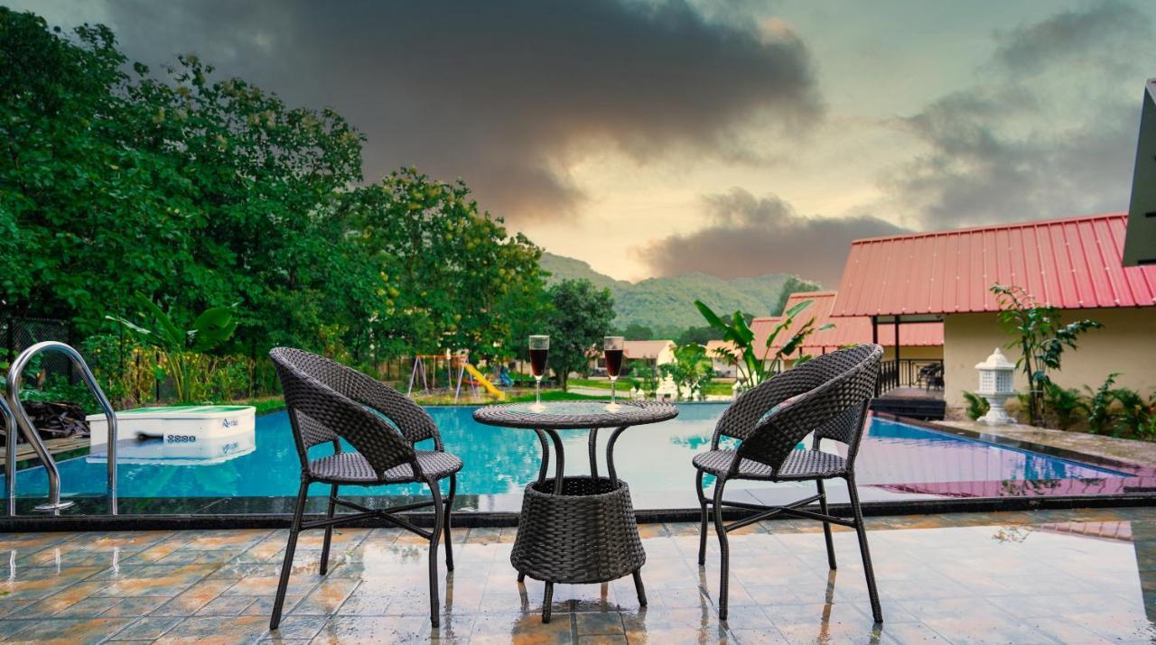Ninad Homestays Karjat Kültér fotó
